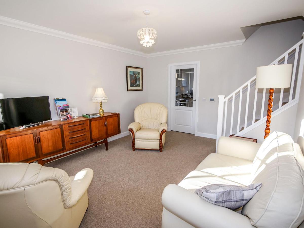 Holiday Home Devonvale Place By Interhome Kinross Bagian luar foto