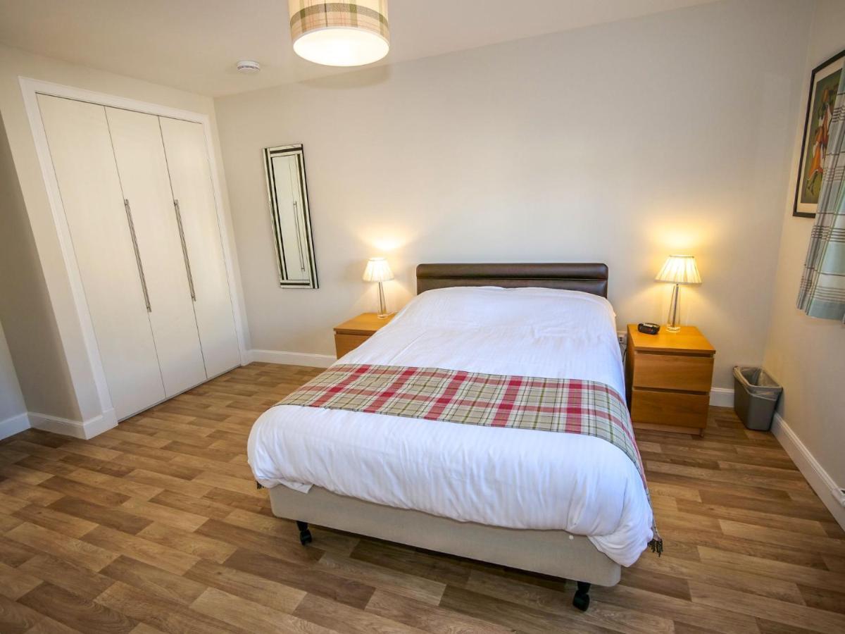 Holiday Home Devonvale Place By Interhome Kinross Bagian luar foto