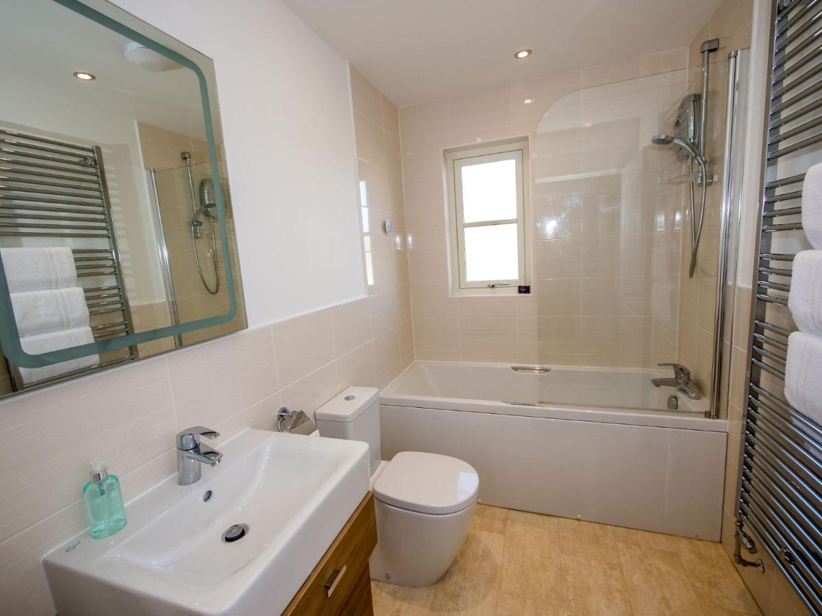 Holiday Home Devonvale Place By Interhome Kinross Bagian luar foto